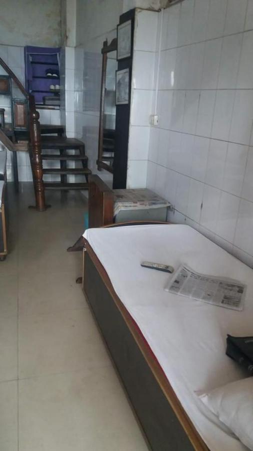 Exotic Naturals Guest House Shimla Exteriör bild