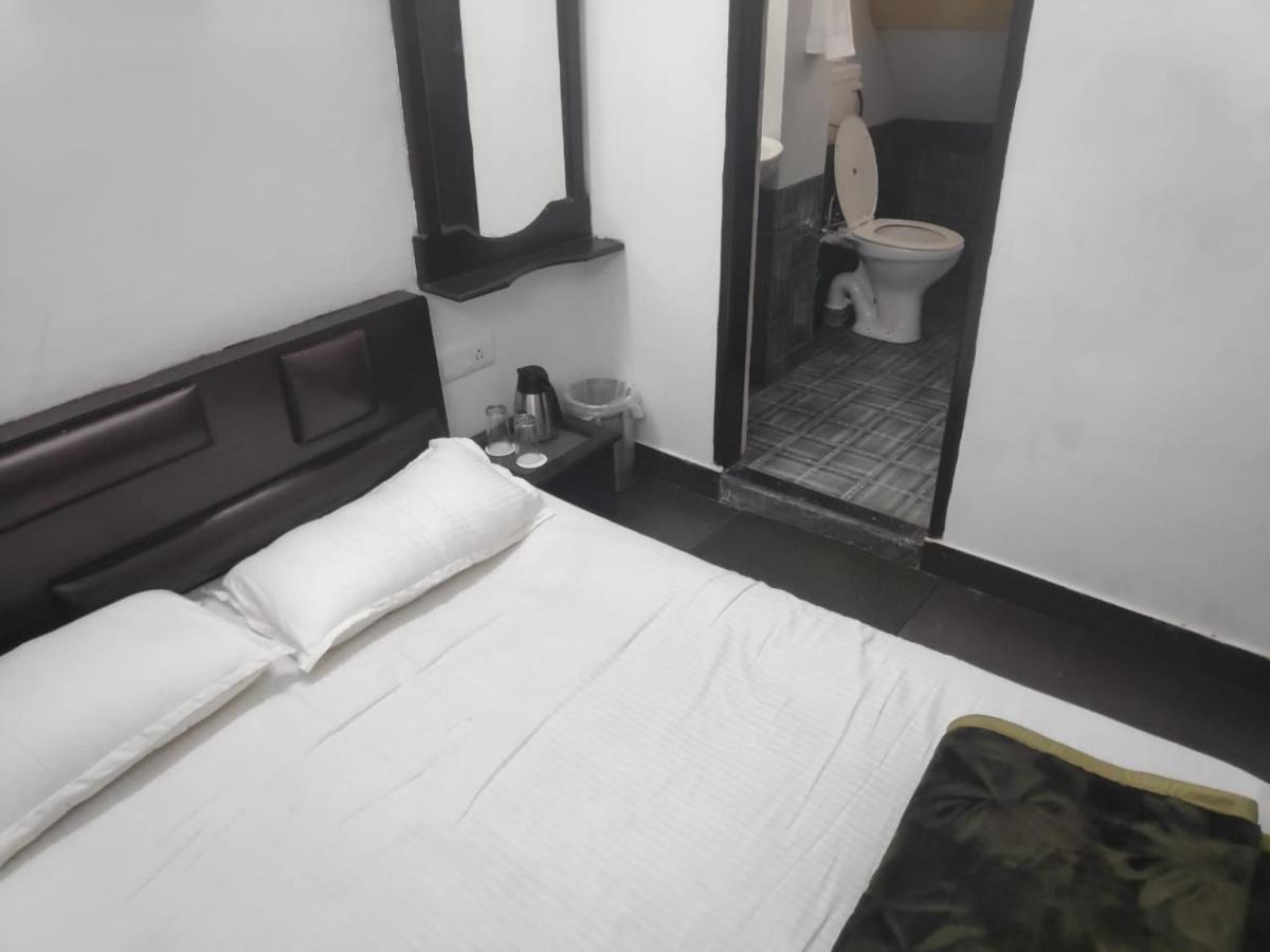 Exotic Naturals Guest House Shimla Exteriör bild